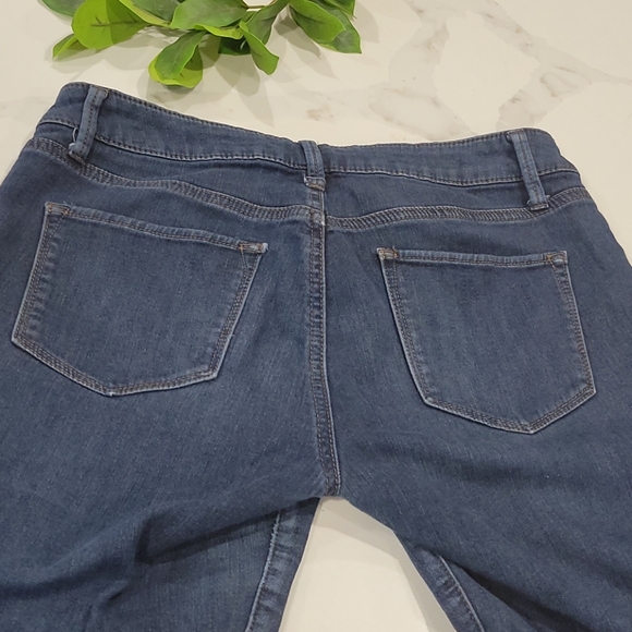 Sonoma Jeans Mid Rise Slim Straight Leg - Picture 4 of 9